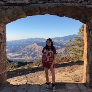 Meet your Posher, Stephanie